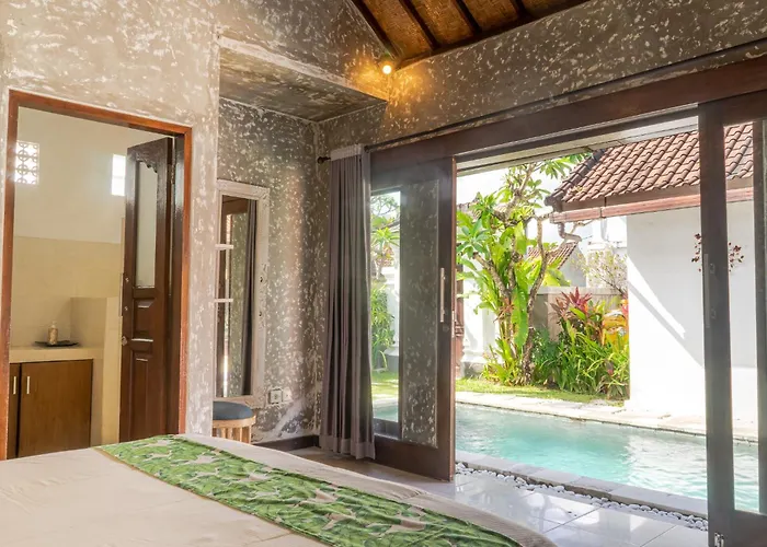 Salya - 3br - Private Pool - 1min Walk To La Favela! Villa